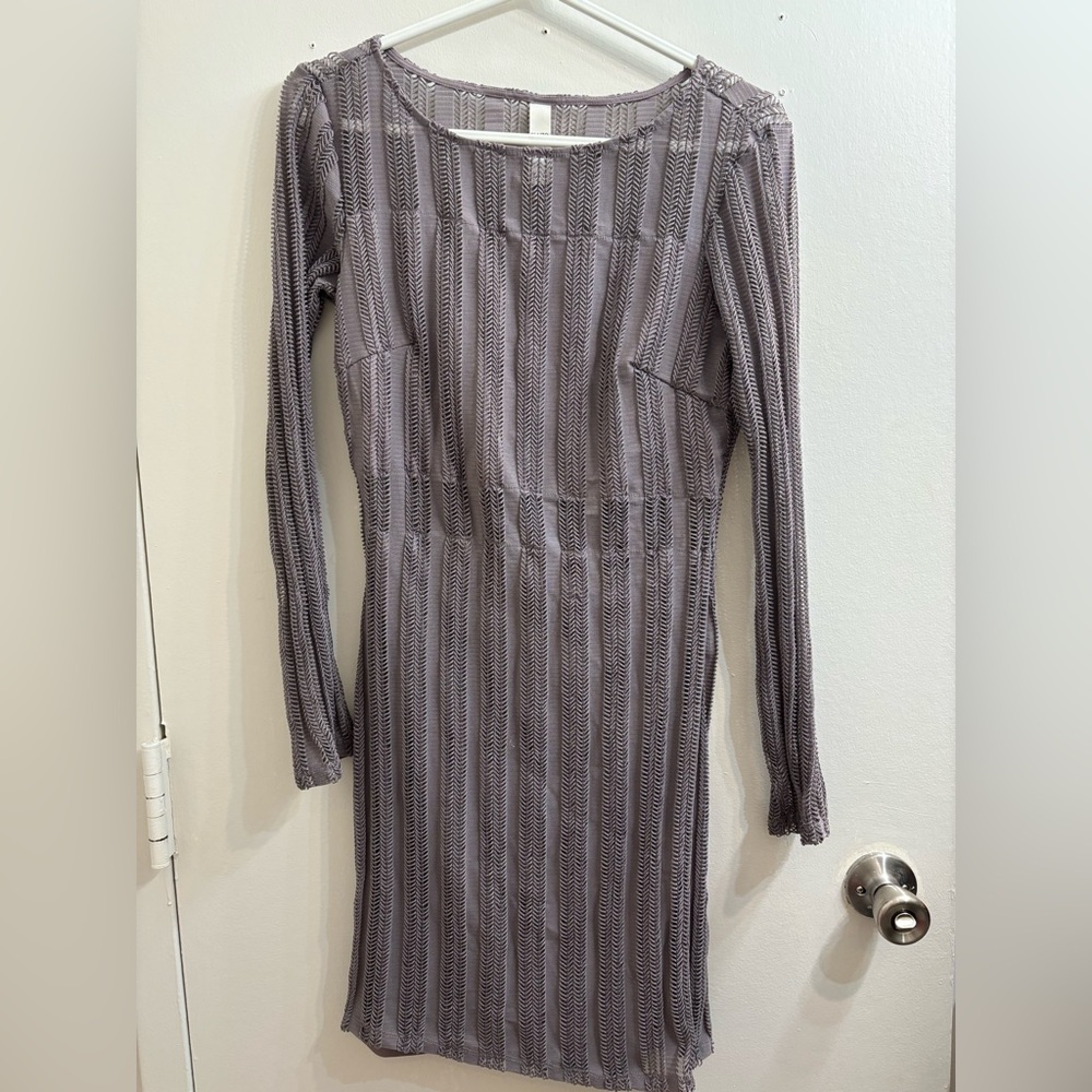 Gray and White Bodycon Long Sleeve Dress